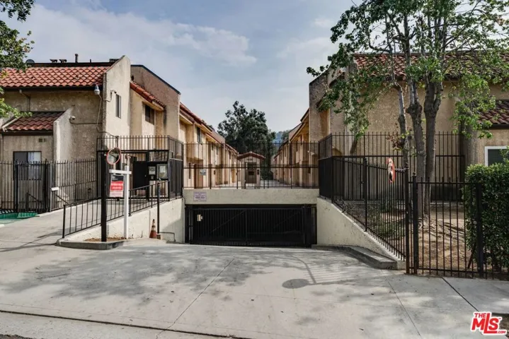 5036 E Echo Street 11, Los Angeles, California 90042