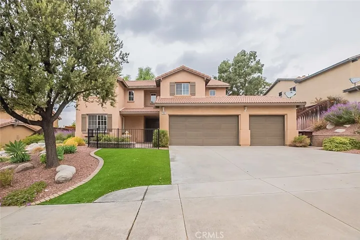 7642 N Fork Road, Highland, California 92346