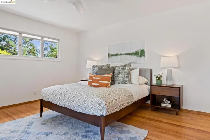 7163 Saroni Drive, Oakland, California 94611