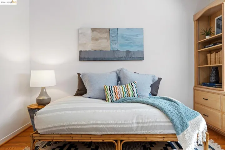7163 Saroni Drive, Oakland, California 94611