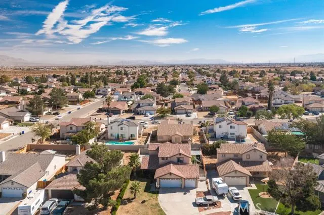 15151 Ivy Court, Adelanto, California 92301