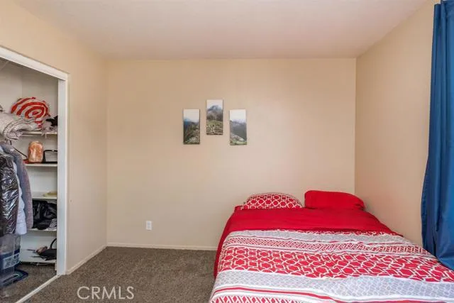15151 Ivy Court, Adelanto, California 92301
