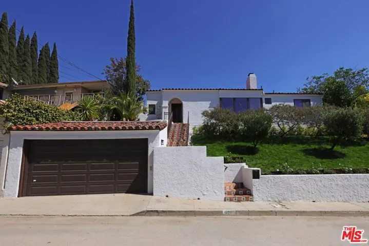 600 Luton Drive, Glendale, California 91206