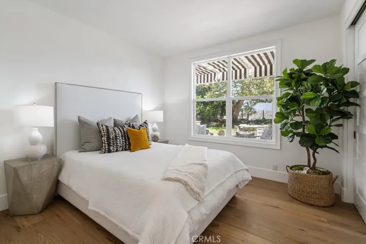 Downstairs Bedroom with Ensuite