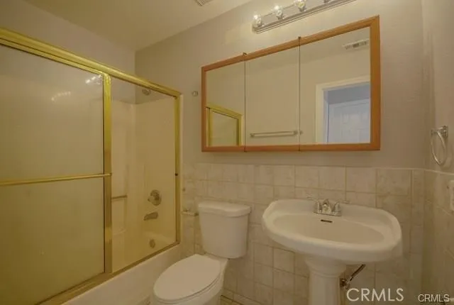 13230 Country Court, Victorville, California 92392