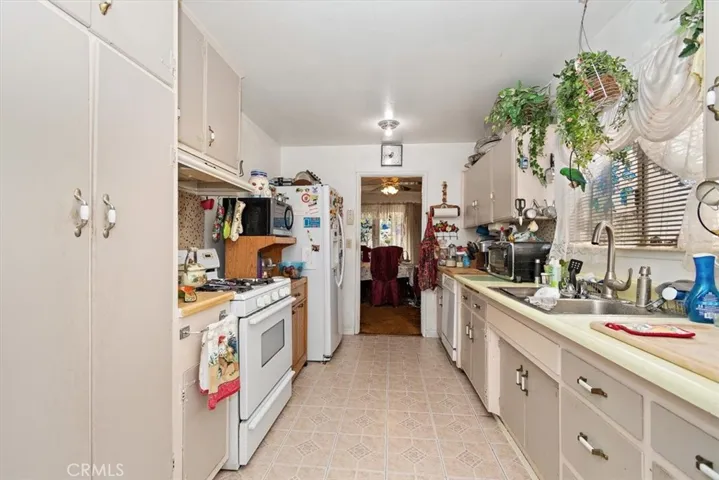 8387 San Clemente Way, Buena Park, California 90620
