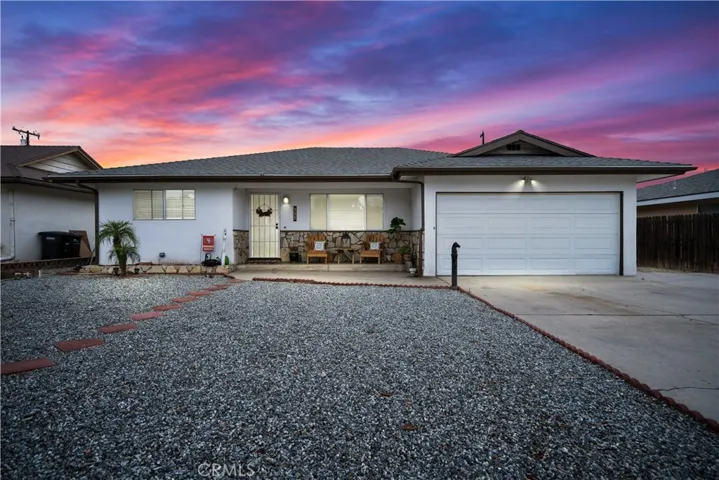 335 W Mayberry Avenue, Hemet, California 92543