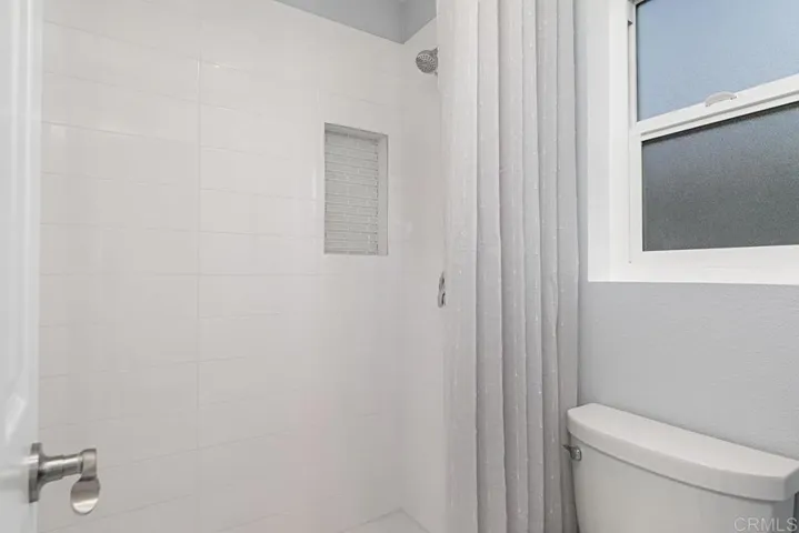 4596 Jamboree Street, Oceanside, California 92057
