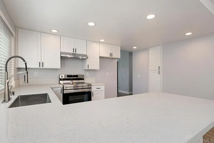 4596 Jamboree Street, Oceanside, California 92057