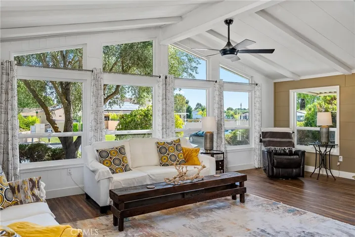 1320 Teal Avenue, Paso Robles, California 93446