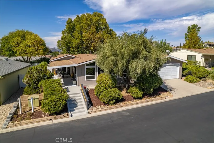 1320 Teal Avenue, Paso Robles, California 93446