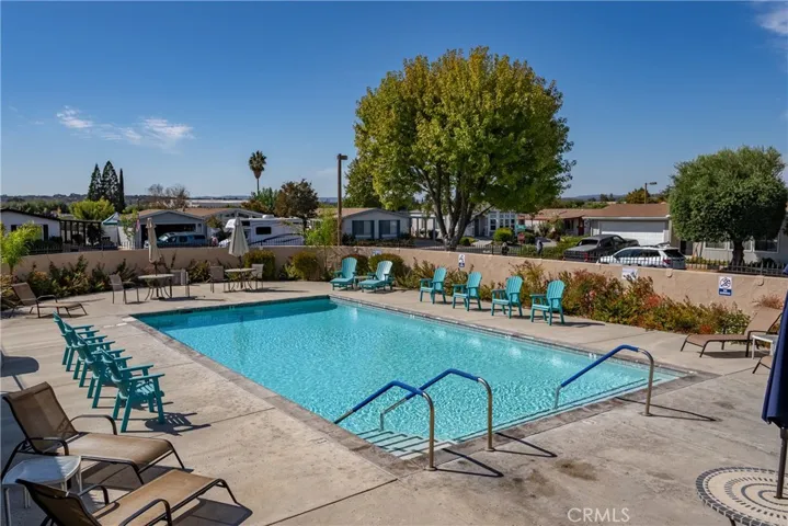 1320 Teal Avenue, Paso Robles, California 93446