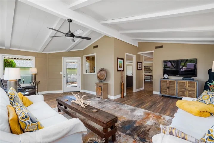 1320 Teal Avenue, Paso Robles, California 93446