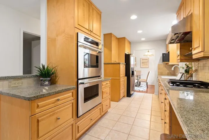 5353 Sunglow Ct, San Diego, California 92117