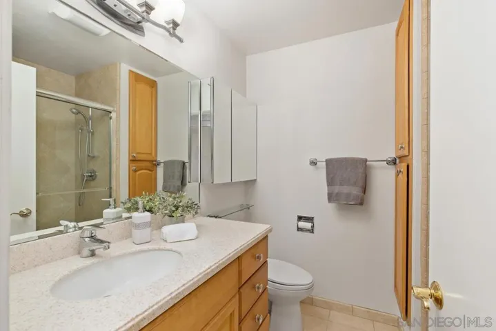 5353 Sunglow Ct, San Diego, California 92117