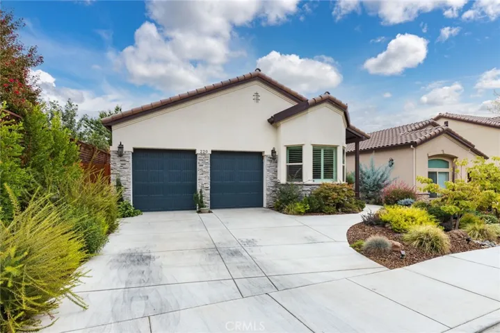 220 Idyllwild Circle, Chico, California 95928