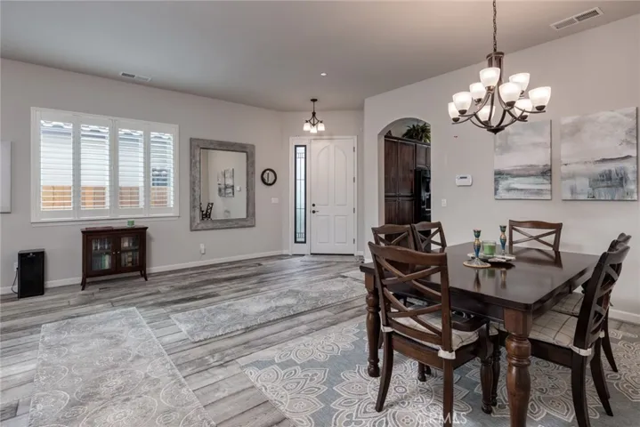 220 Idyllwild Circle, Chico, California 95928