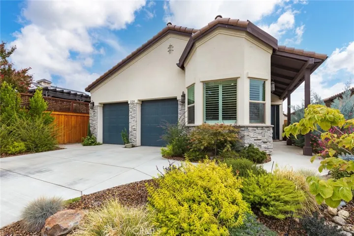 220 Idyllwild Circle, Chico, California 95928