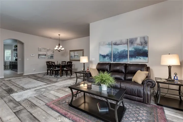 220 Idyllwild Circle, Chico, California 95928