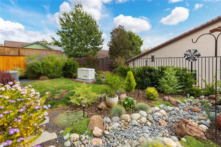 220 Idyllwild Circle, Chico, California 95928