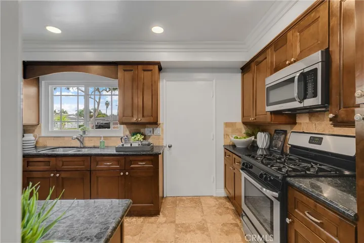 1613 Central Avenue, Fullerton, California 92831