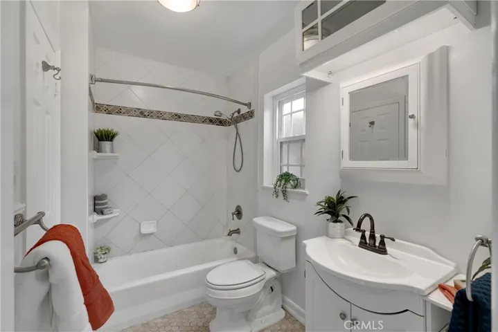 1613 Central Avenue, Fullerton, California 92831