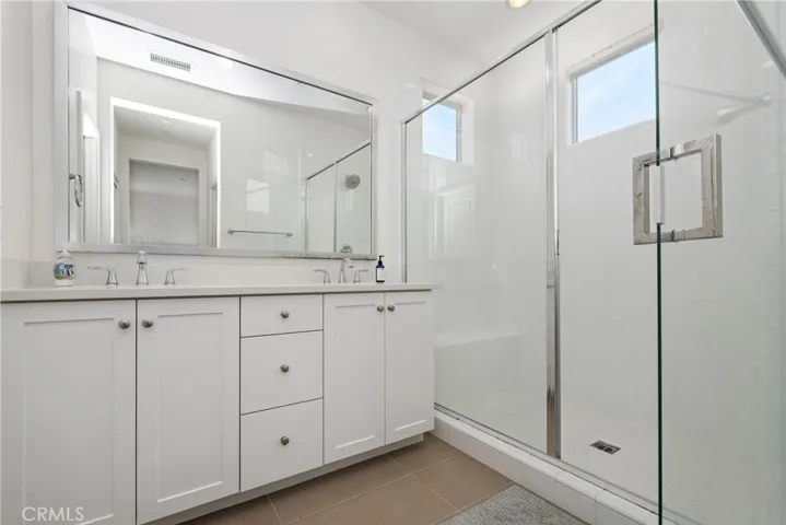 34 Clover, Lake Forest, California 92630