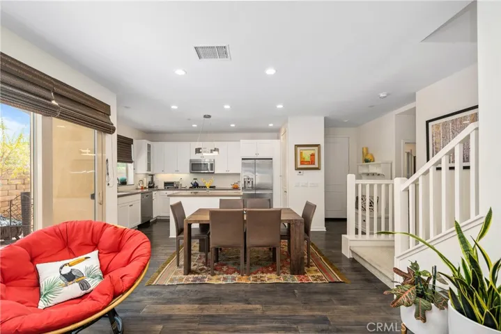 34 Clover, Lake Forest, California 92630
