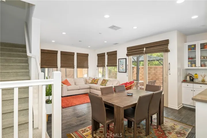 34 Clover, Lake Forest, California 92630