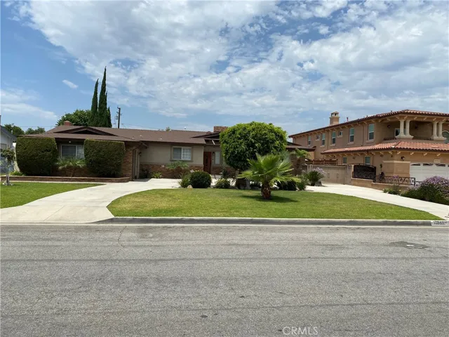 10313 Lesterford Avenue, Downey, California 90241