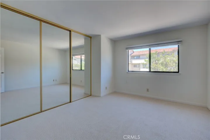 6 Santa Cruz Court, Manhattan Beach, California 90266