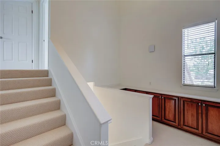 6 Santa Cruz Court, Manhattan Beach, California 90266