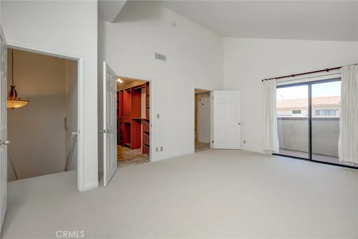 6 Santa Cruz Court, Manhattan Beach, California 90266