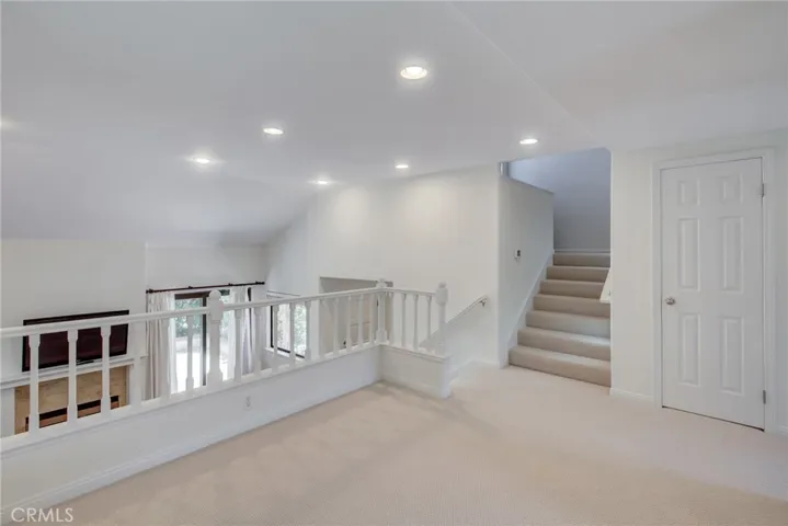 6 Santa Cruz Court, Manhattan Beach, California 90266