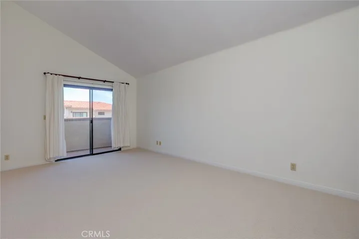 6 Santa Cruz Court, Manhattan Beach, California 90266