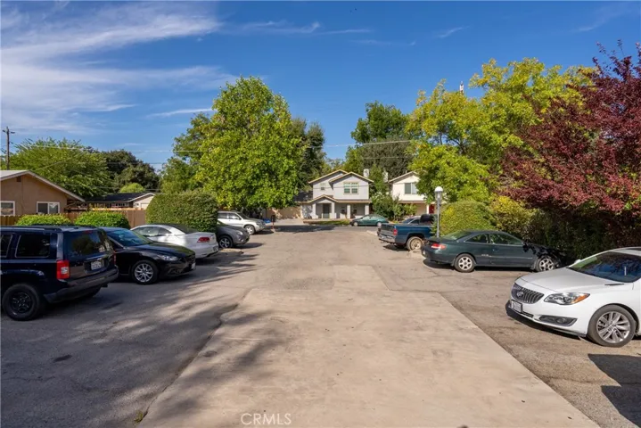 7504 Morro Road 12, Atascadero, California 93422