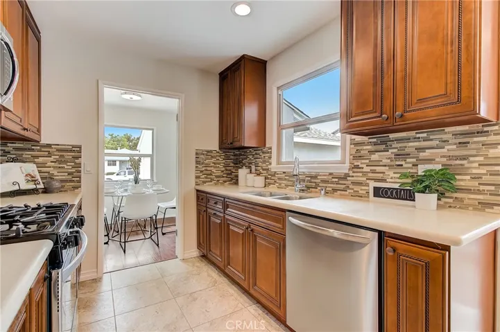 367 W Avenue J7, Lancaster, California 93534