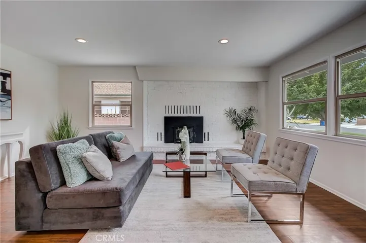 367 W Avenue J7, Lancaster, California 93534