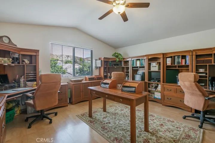 26463 Puffin Place, Canyon Country, California 91387