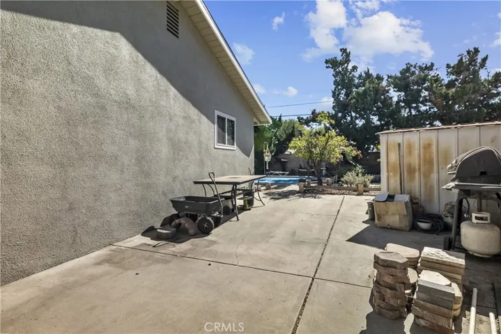 16104 Bahama, North Hills, California 91343