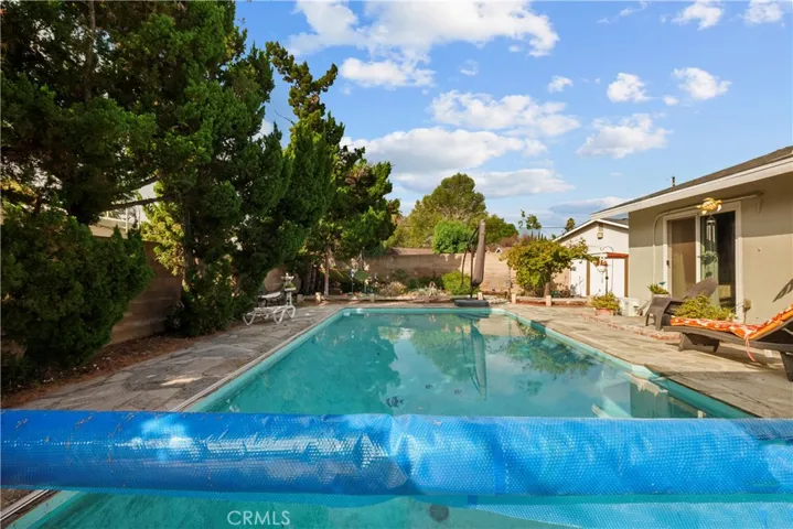 16104 Bahama, North Hills, California 91343