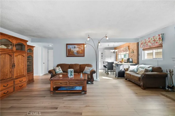 16104 Bahama, North Hills, California 91343