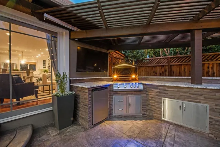 , Los Gatos, California 95032
