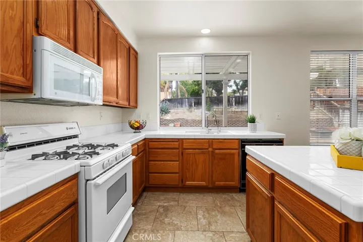 41621 Valor Drive, Murrieta, California 92562