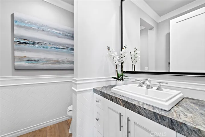 Powder room
