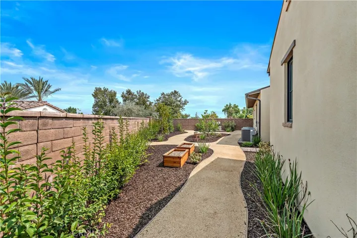 17 Catalina Vista Road, Ladera Ranch, California 92694