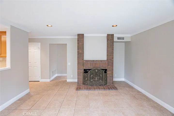 1360 Elderwood Drive, Corona, California 92882