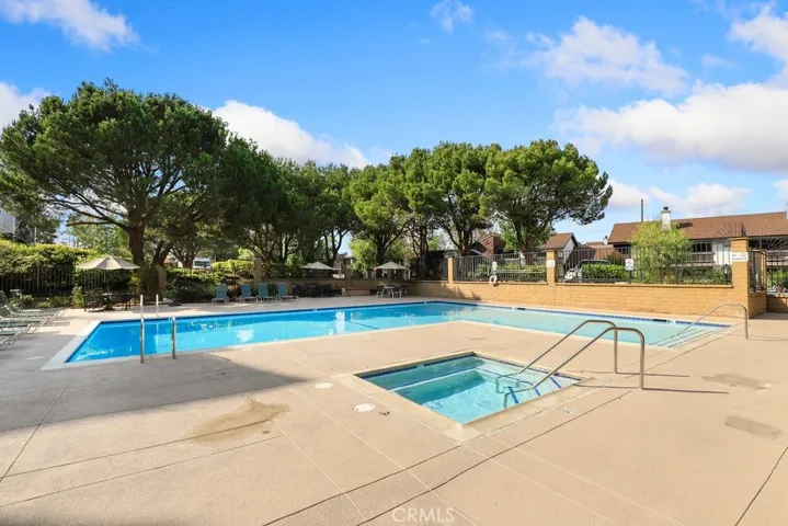 2514 E Willow Street 206, Signal Hill, California 90755