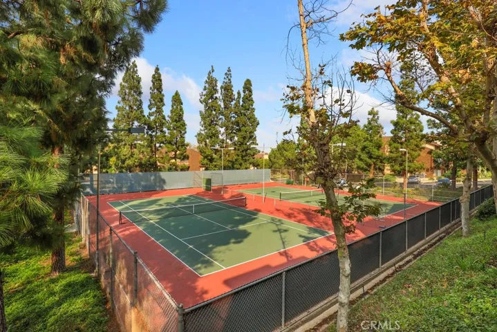 2514 E Willow Street 206, Signal Hill, California 90755