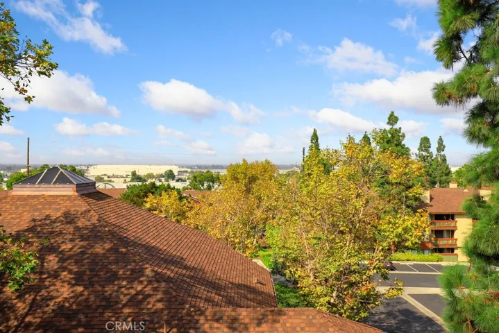 2514 E Willow Street 206, Signal Hill, California 90755